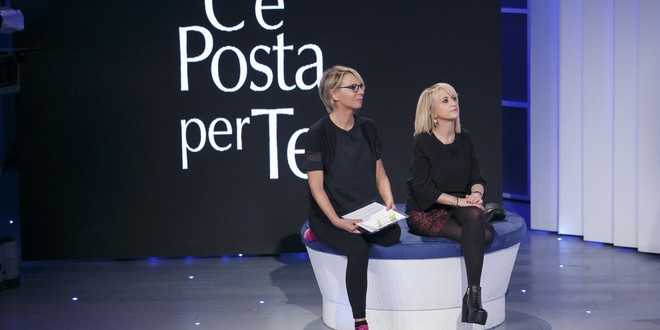C’è Posta per te, anticipazioni 17-3-2018: tante risate con un’ospite d’eccezione