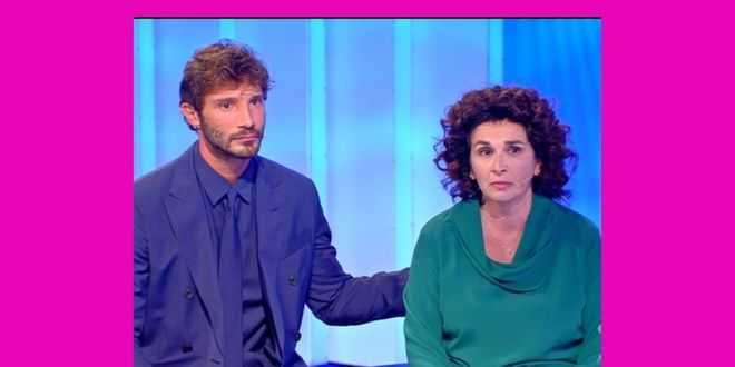 C’è posta per Te, Stefano De Martino incanta: le parole sulle donne della sua vita