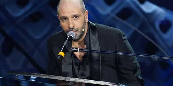 Checco Zalone, arriva un documentario sulla sua vita? Svelato il progetto di Amazon