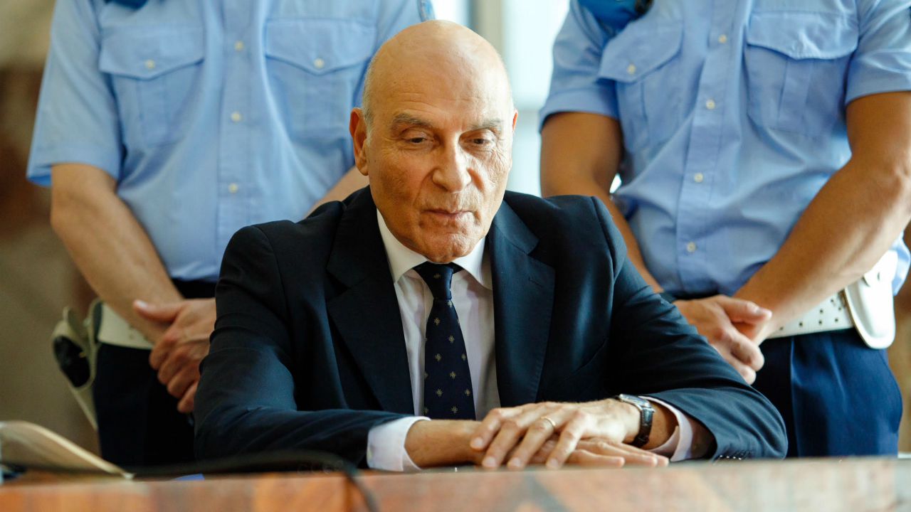 Anticipazioni Un posto al sole dal 26 al 30 agosto 2019: verdetto finale per Manlio Picardi