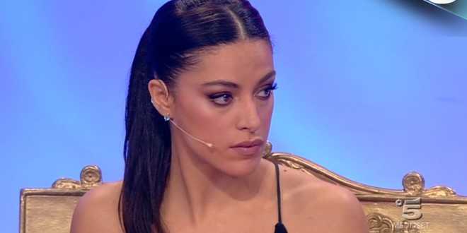 Gossip Uomini e Donne: Desiree Popper lascia senza scegliere?