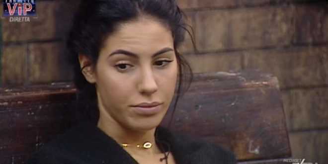 Grande Fratello Vip, dramma nella notte per Giulia