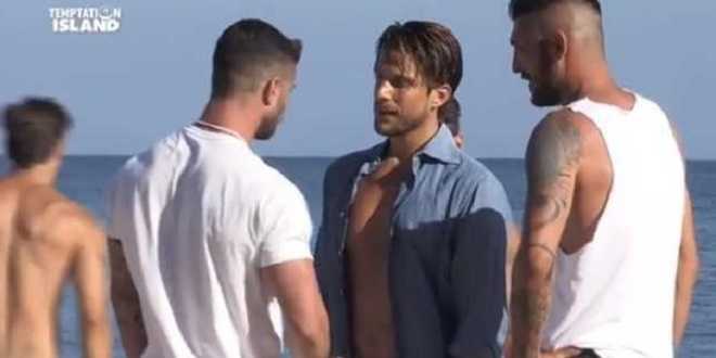 Uomini e Donne anticipazioni, due ex tentatori saranno i nuovi tronisti?