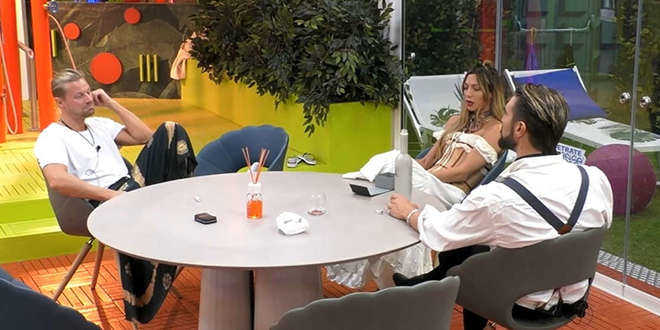 Gf Vip 2021, le dure parole di Solei Sorge, Alex Belli e Davide Silvestri verso i compagni