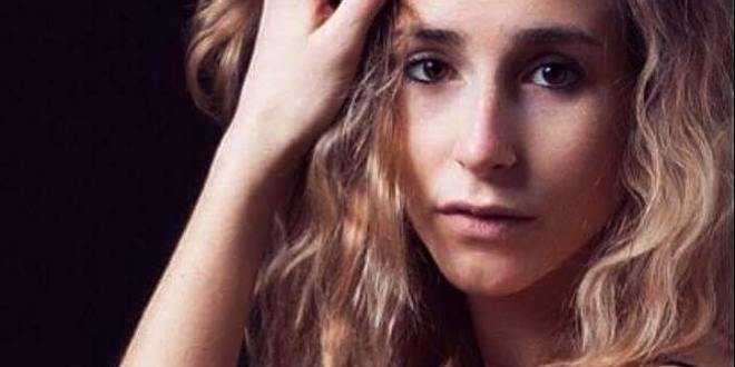 Uomini e Donne, è Lara la nuova tronista? Lei rivela: “La redazione mi ha… “