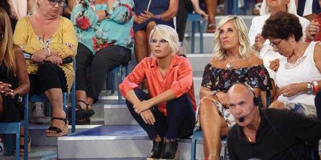 Uomini e Donne news, ecco le dieci coppie che si sono lasciate nel 2019
