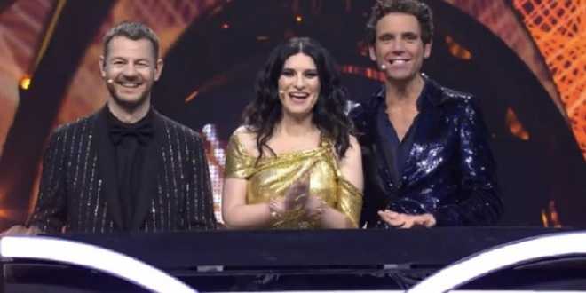 Eurovision 2022, giallo Laura Pausini: ecco perché è scappata dal palco