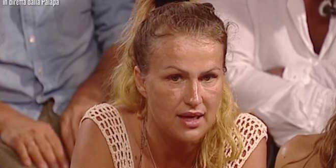Isola dei Famosi 13, Eva costretta a ritirare le accuse contro Francesco?