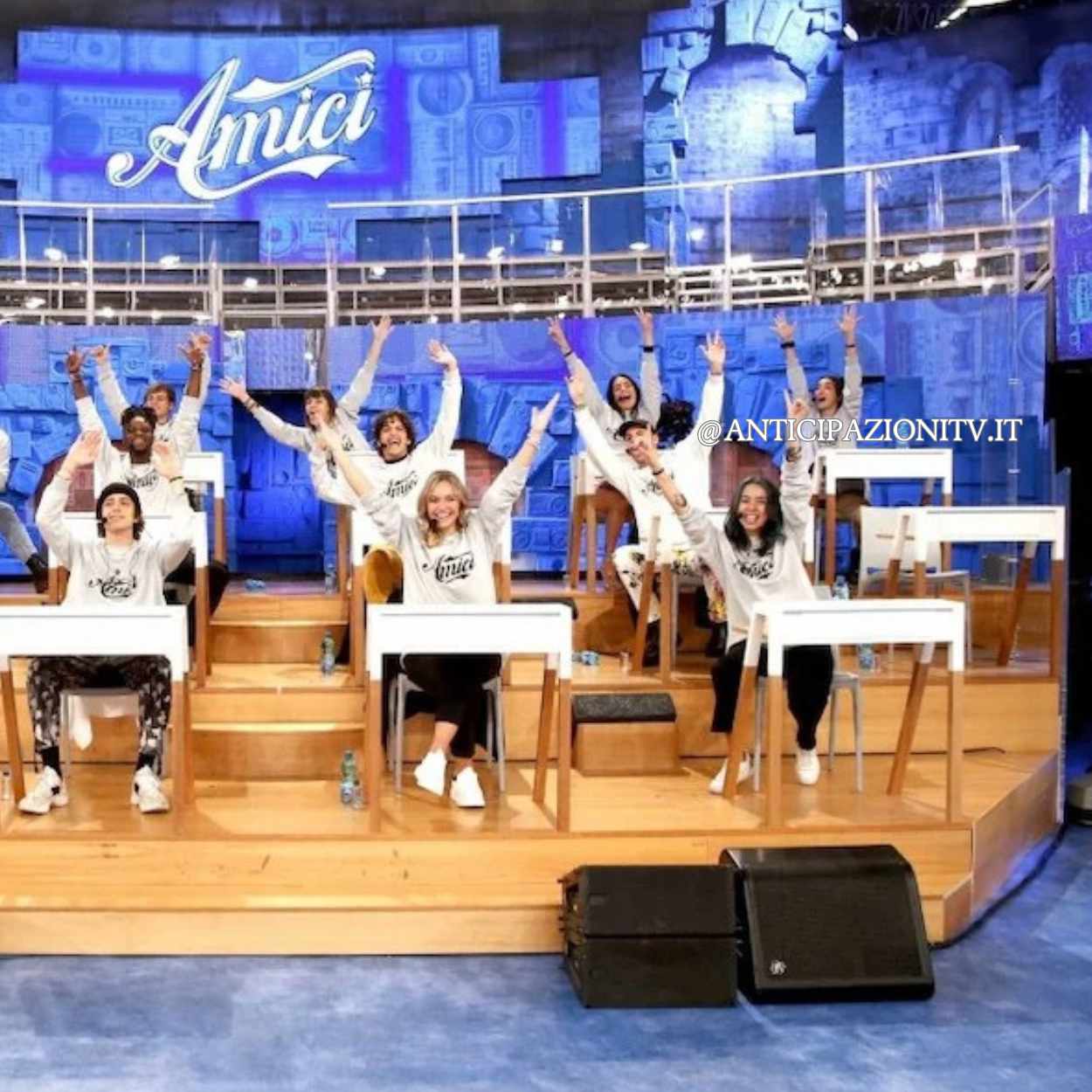 Amici, famosa ex ballerina si dà alla recitazione: i video Amici, famosa ex ballerina si dà alla recitazione: i video