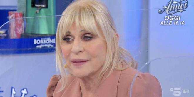 Uomini e Donne, la lettera shock di un ex cavaliere a Gemma: “Mi manca il tuo respiro”