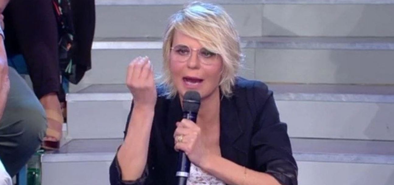 Uomini e Donne news, ex corteggiatore dice tutta la verità: cosa c’è dietro il trono classico?