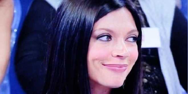 Uomini e Donne news: ex dama del trono over trova l’amore! Ecco chi è