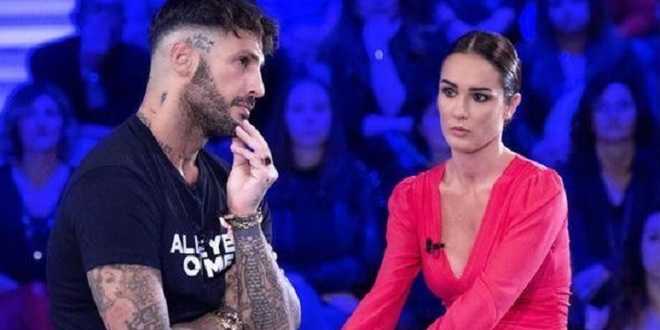Fabrizio Corona a Verissimo: “Io e Asia abbiamo fatto l’amore e lei mi ha chiesto…”