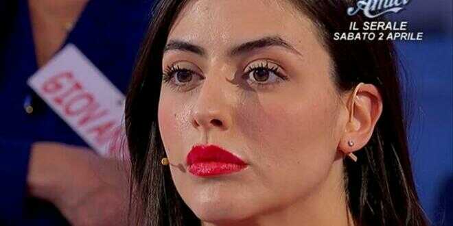 Uomini e Donne anticipazioni, Federica Aversano è la nuova tronista: “Sono una rompiscatole!”