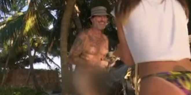 Isola dei famosi 2018: Filippo Nardi nudo conquista Bianca Atzei?