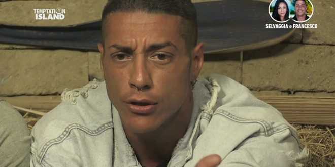 Temptation Island 2017: Francesco fa un gesto clamoroso per amore di Selvaggia