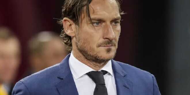 Francesco Totti furioso dopo le ultime voci: farà un annuncio a breve