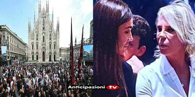 Funerali Silvio Berlusconi, Maria De Filippi si presenta vestita di bianco: il motivo