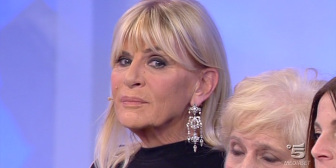 Anticipazioni Uomini e Donne, Gemma al cavaliere Michele: “Faresti l’amore con me?”