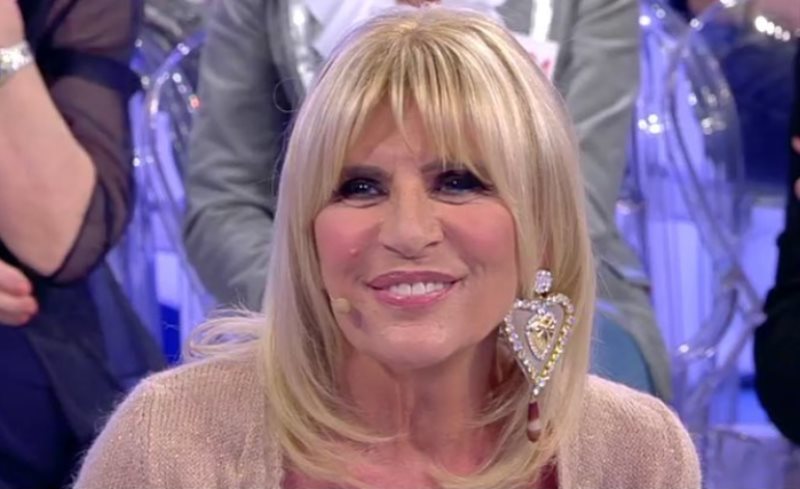 Uomini e Donne news, Gemma riceve una proposta “indecente”: accetterà?