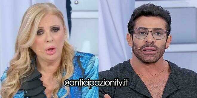 News Uomini e Donne, Gianni Sperti interrompe i rapporti con Tina Cipollari: il motivo