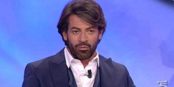 News Uomini e Donne, Gianni Sperti stronca Luigi e Sara