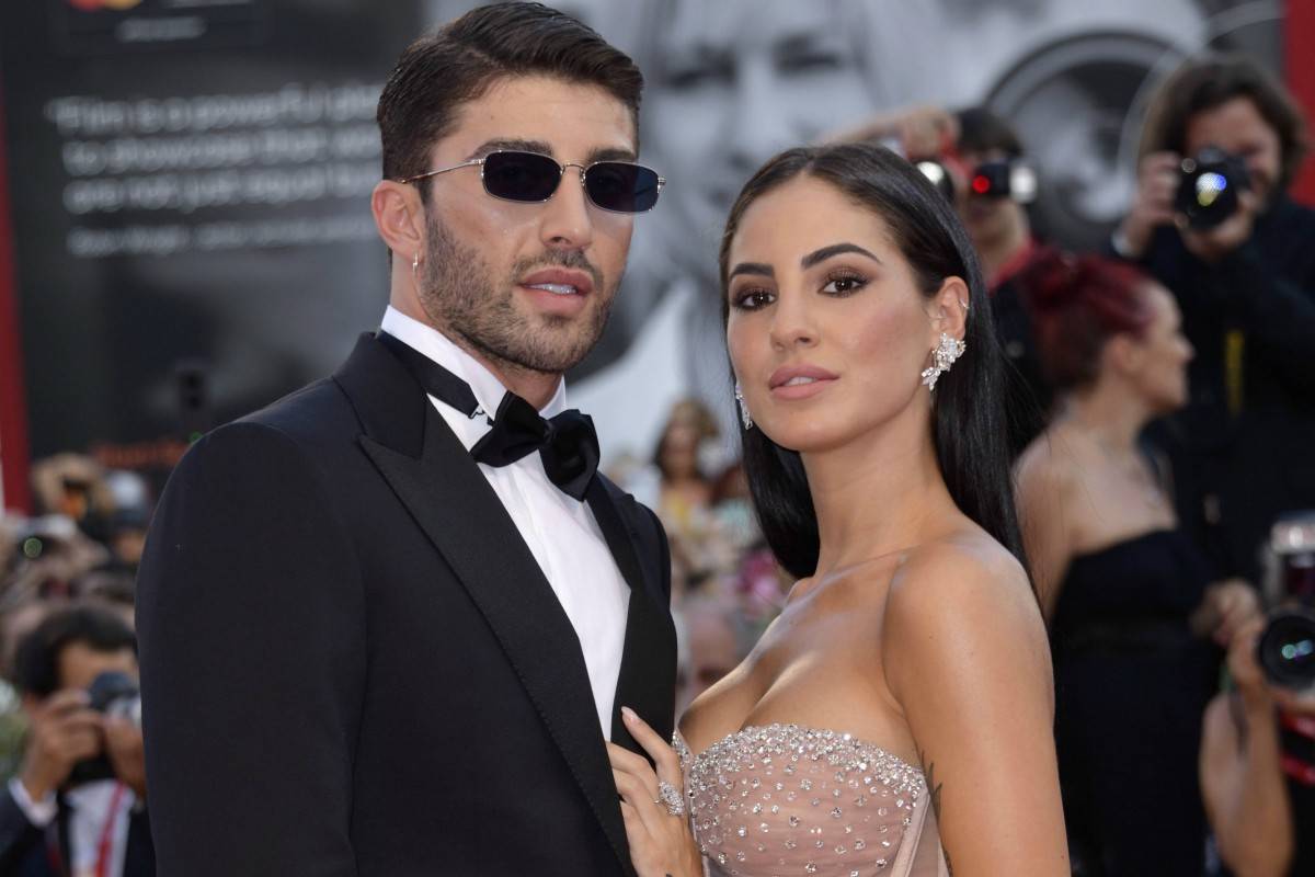 Uomini e Donne, Giulia De Lellis shock su Belen: “Iannone era con lei, ma guardava me”