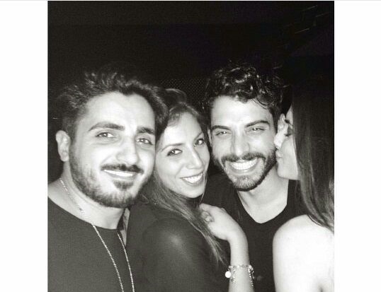 Gossip Uomini e Donne: Amedeo si dà alla pazza gioia, baci e foto con le altre… e Sophia?