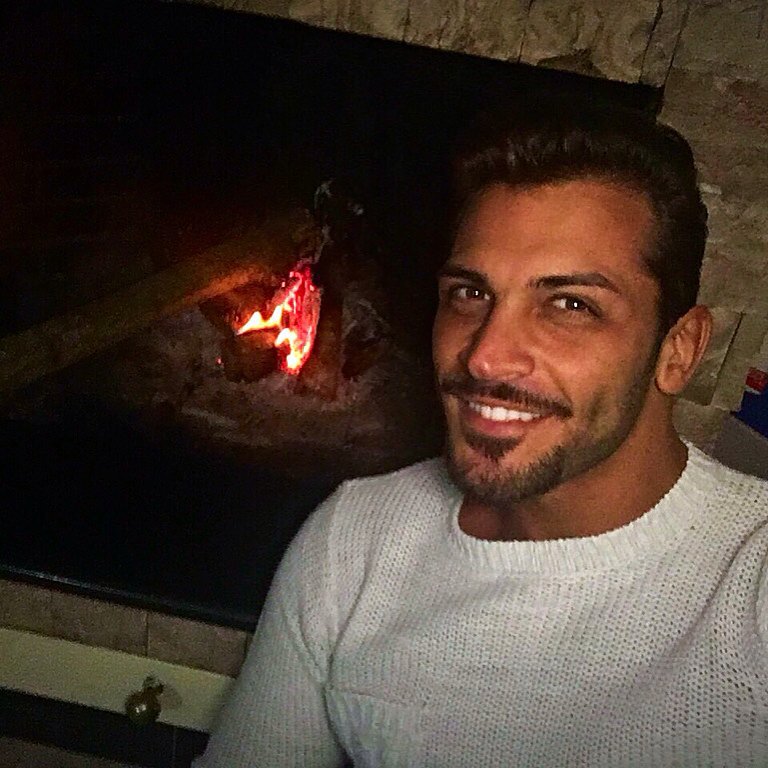 Gossip Uomini e Donne: grave incidente d’auto per Mariano Catanzaro, che scrive su Fb…
