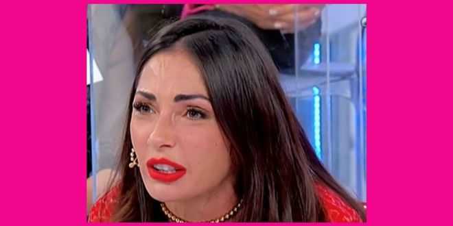 Uomini e donne news, gravissime accuse a Ida Platano: ecco perchè e la sua reazione