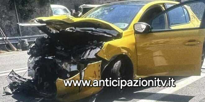 Uomini e Donne, gravissimo incidente per un corteggiatore: i dettagli e il triste trattamento ricevuto in ospedale