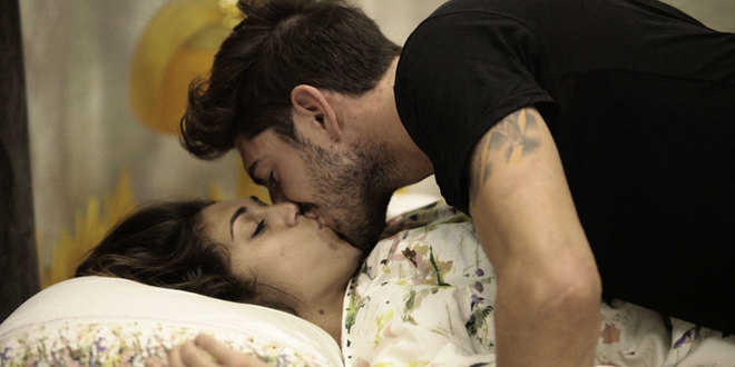 Grande Fratello Vip, Ignazio e Cecilia a luci rosse