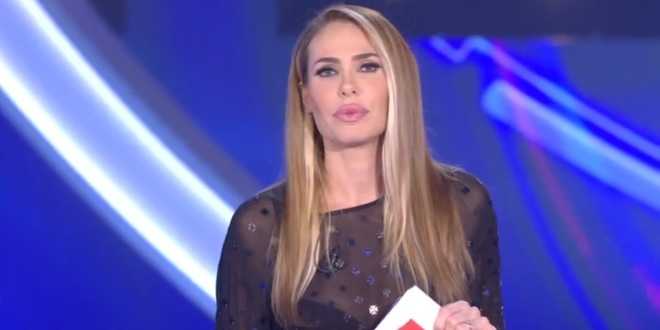 Grande Fratello Vip 3: Ilary Blasi dice addio al reality?