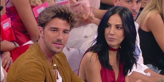Uomini e Donne news, incidente per Andrea e Giulia