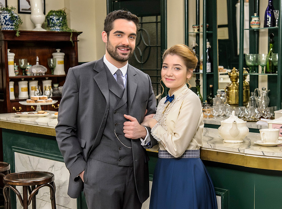 Una Vita anticipazioni, puntate spagnole: Inigo e Flora svelano la verità sul loro legame