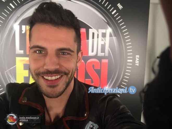 Isola dei Famosi news: le tentazioni della Rodriguez e di Montovoli e il ruolo forte de Le Donatella
