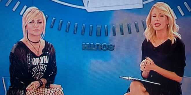 Isola dei Famosi: Paola Barale partirà? Arriva l’indizio che non lascia dubbi