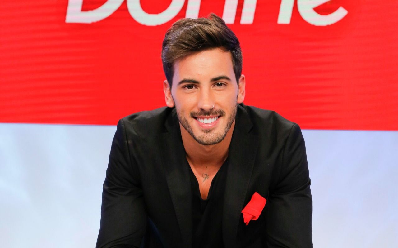 Uomini e Donne, Ivan Gonzalez furioso e senza freni: “Fate schifo!”