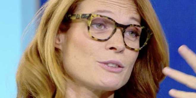 Grande Fratello Vip, Jane è andata a letto con Elia? La Alexander racconta nei dettagli