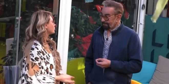 GF Vip, Kabir Bedi contro Manila Nazzaro: “Hai fatto cose cattive”
