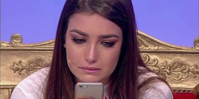 Uomini e donne gossip: la diretta social di Nilufar che fa parlare