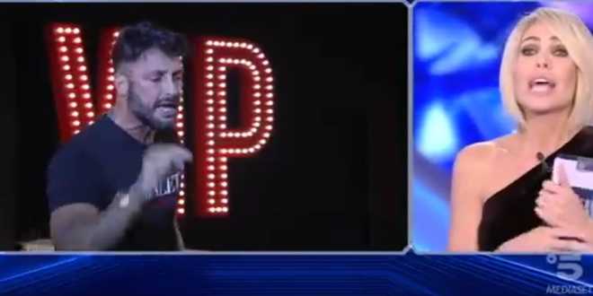 Grande Fratello Vip, la lite tra Ilary e Corona era un bluff: l’accordo tra i due e le accuse della procura
