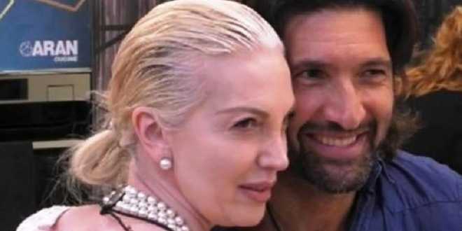 Grande Fratello Vip: la Marchesa bacia Walter Nudo