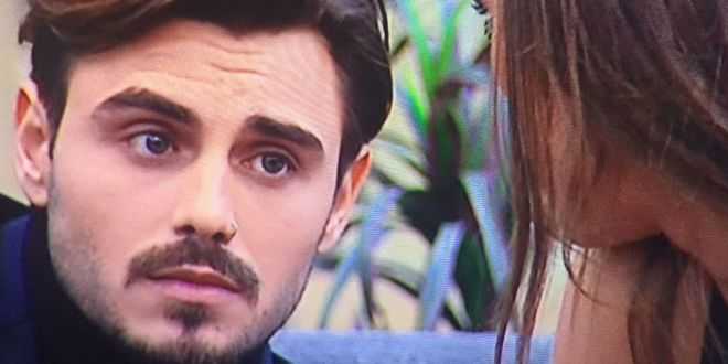 Grande Fratello Vip, la verità sulle parole sussurrate da Monte a Cecilia