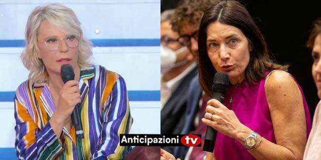 News Uomini e Donne, il lato di Maria De Filippi che nessuno conosce: parla un’ex autrice del talk show