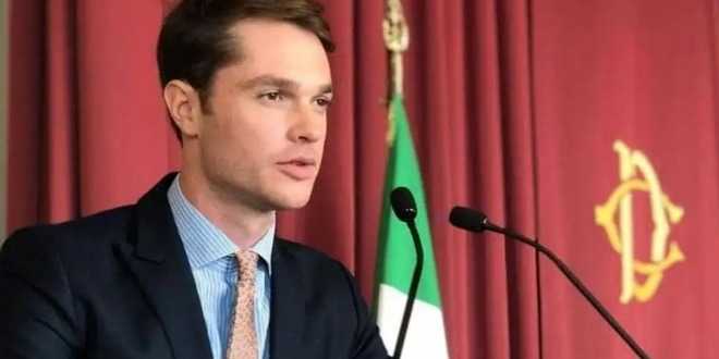 Uomini e Donne, le parole di Marco Cartasegna sul Covid-19 indignano il web: lui replica così