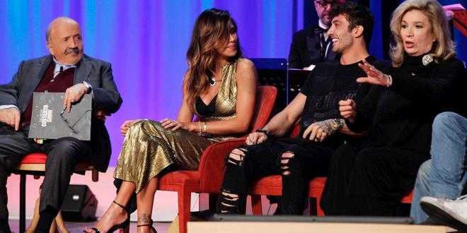 Lite in diretta tra Belen e Maurizio Costanzo: “Falla finita!”, sbotta il conduttore