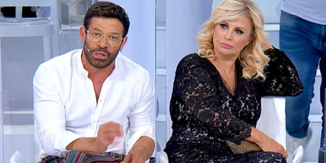 Uomini e Donne, lite tra Gianni Sperti e Tina Cipollari: la reazione di Maria De Filippi