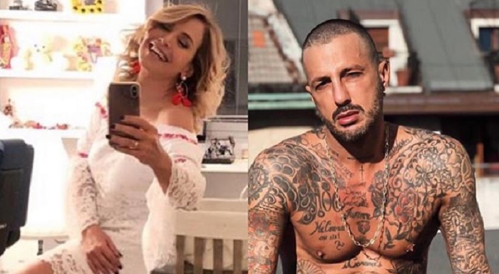 Live – Non è la D’Urso: Fabrizio Corona in studio per un confronto con la conduttrice!
