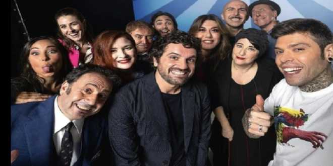LOL 2 – Chi ride è fuori: svelata la data di uscita e i compensi dei protagonisti